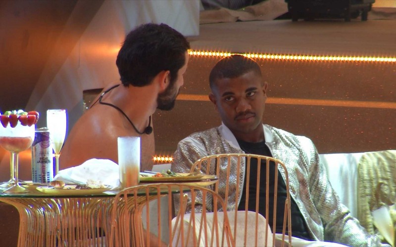 Davi mira voto do Grupo Fada em Leidy Elin no Paredão