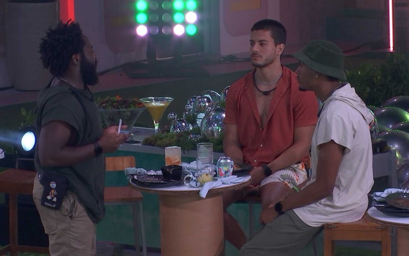 Douglas Silva declara para brothers: 