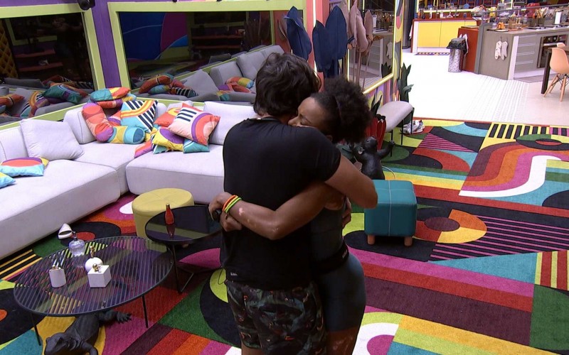 Eliezer consola sister: ‘Não se sinta mal, a culpa não foi sua’