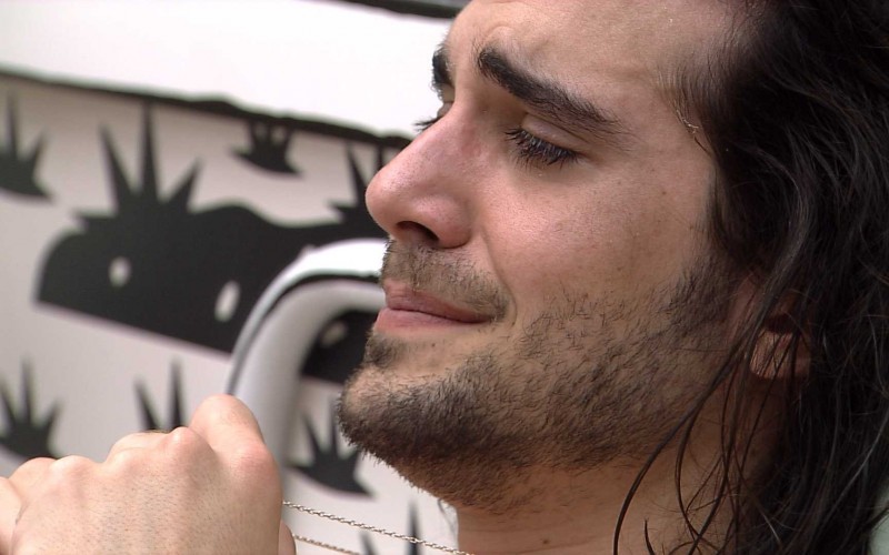 Finalista do BBB21, Fiuk chora sozinho no Quarto Cordel