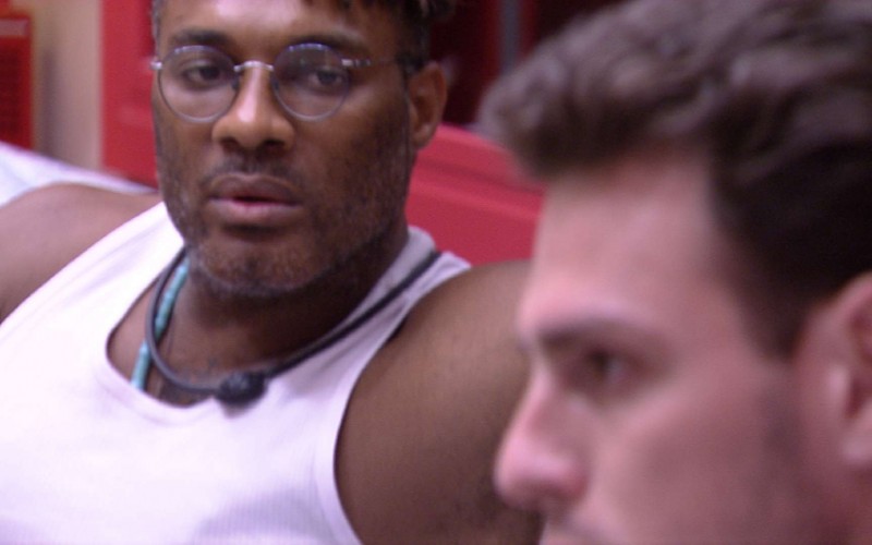 Fred Nicácio alerta o Líder Gustavo: 