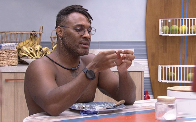 Fred Nicácio arma plano para 