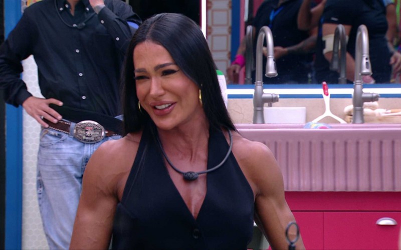 Gracyanne Barbosa brinca com Maike: ‘Vendo a Giovanna por ovo!’