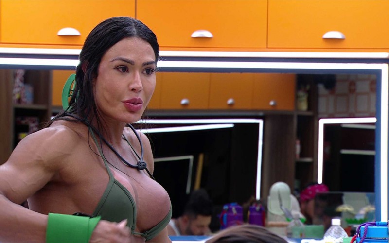 Gracyanne Barbosa elogia rabada da Xepa: 