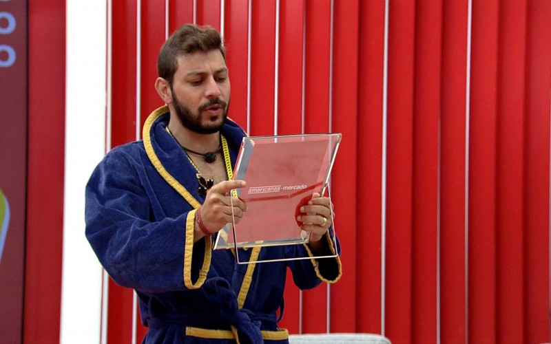 Grupo Vip faz compras no Mercado Americanas no BBB21