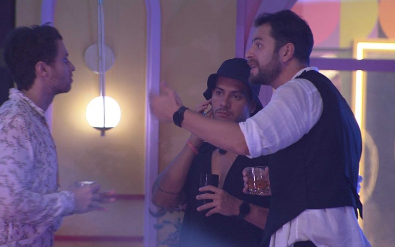 Gustavo diz para brothers: 