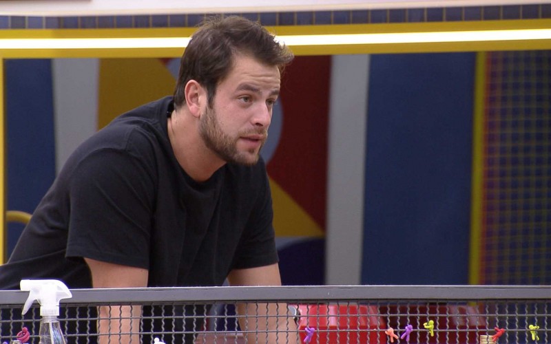 Gustavo diz para sister: 