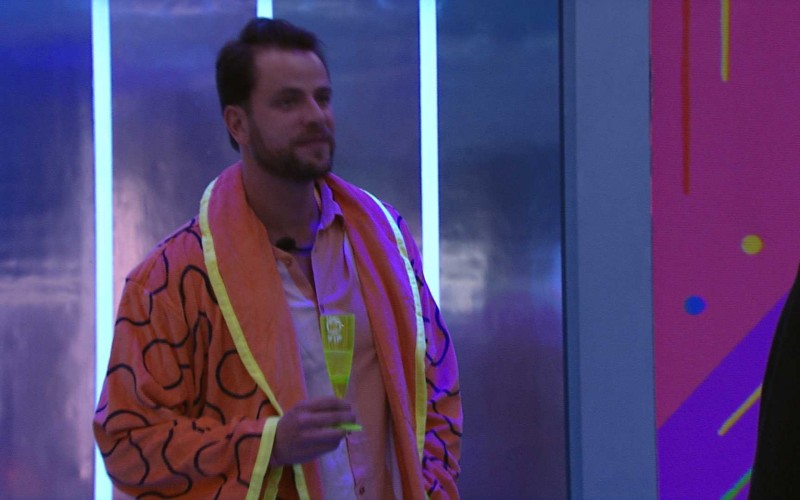 Gustavo inaugura Quarto do Líder pela segunda vez no BBB 22