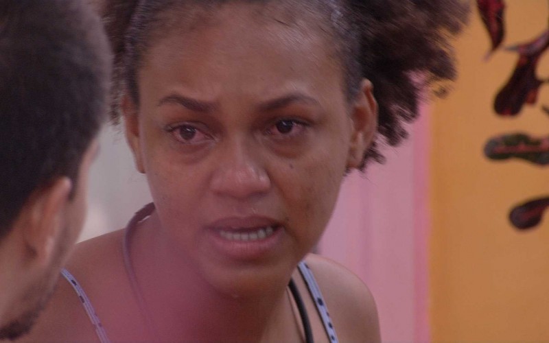 Jessilane desabafa com Arthur Aguiar e chora no BBB 22