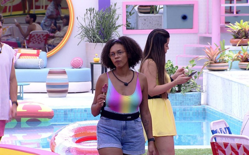 Jessilane leva prêmio na ação da C&A no BBB 22