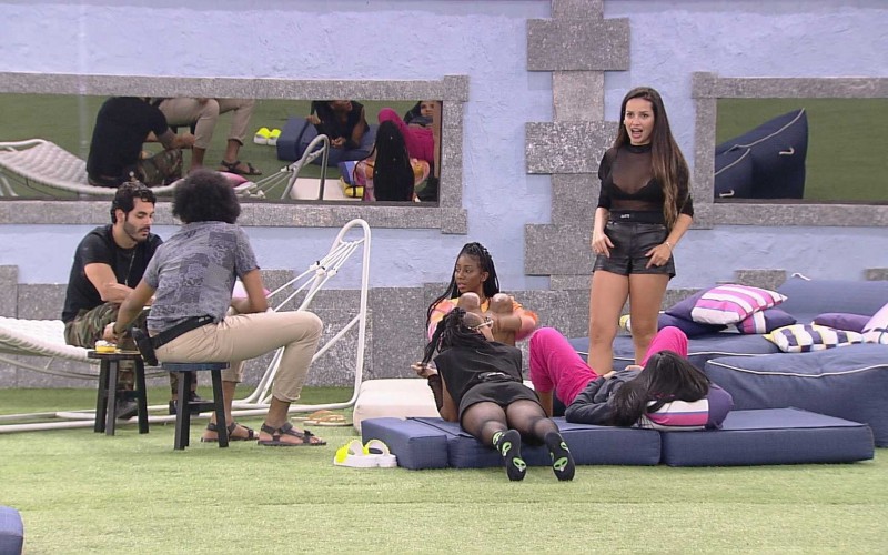 Karol Conká dá opinião sobre Lumena no BBB21: ‘Não é brigona’