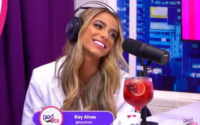 Key Alves revela que ficou com José Loreto: 