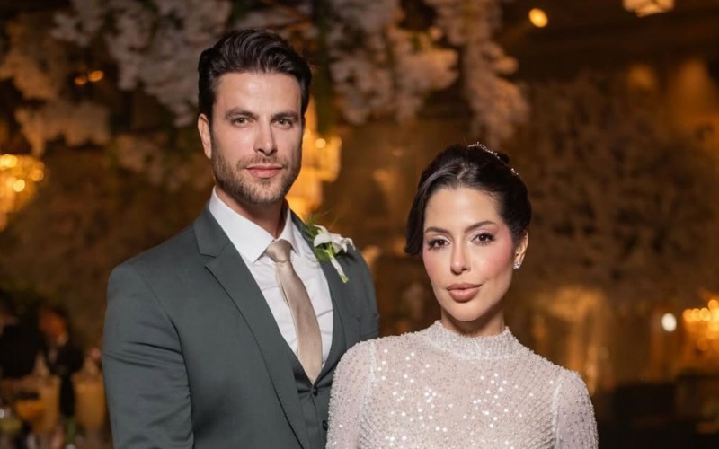 Laís Caldas e Gustavo Marsengo anunciam gravidez: