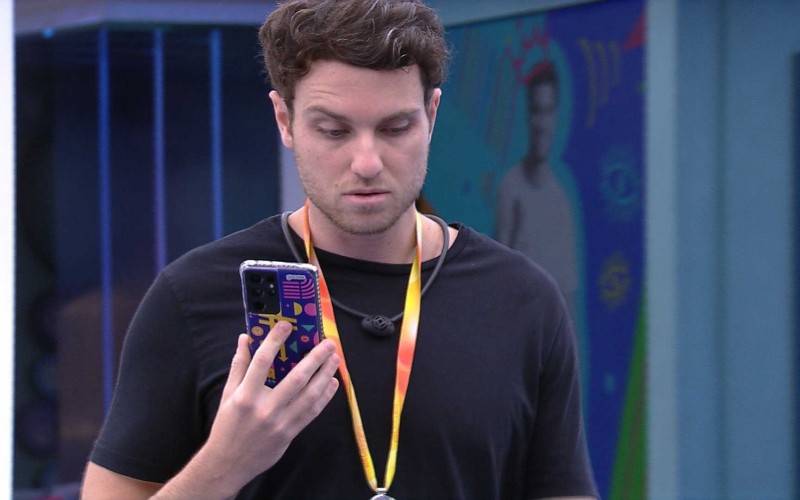 Lucas grava o podcast do Líder e explica indicação em Pedro Scooby: 