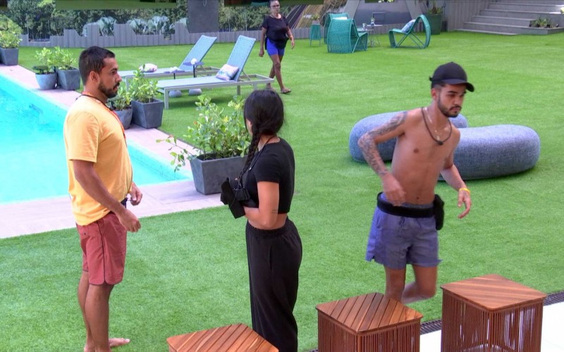 Maike repercute Big Fone com aliados: 