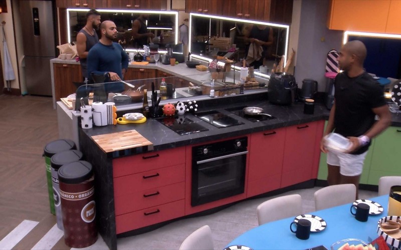 Marcus Vinicius fala de brothers do BBB 24: 