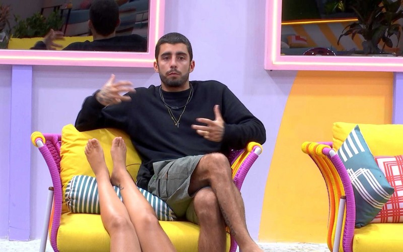 Maria fala para Pedro Scooby: 