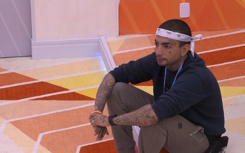 MC Guimê afirma para Bruna Griphao: 