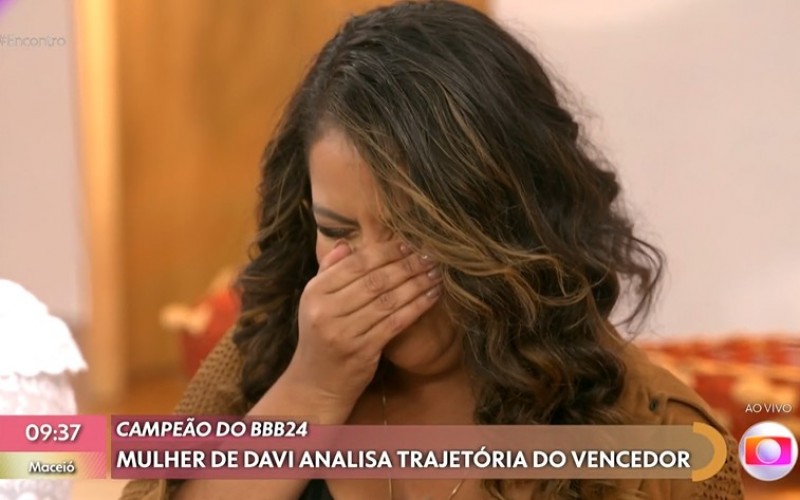 Mulher de Davi, Mani chora ao falar sobre BBB 24: 