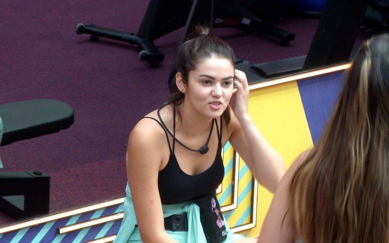 Natália faz DR com Eslovênia sobre relação com Lucas