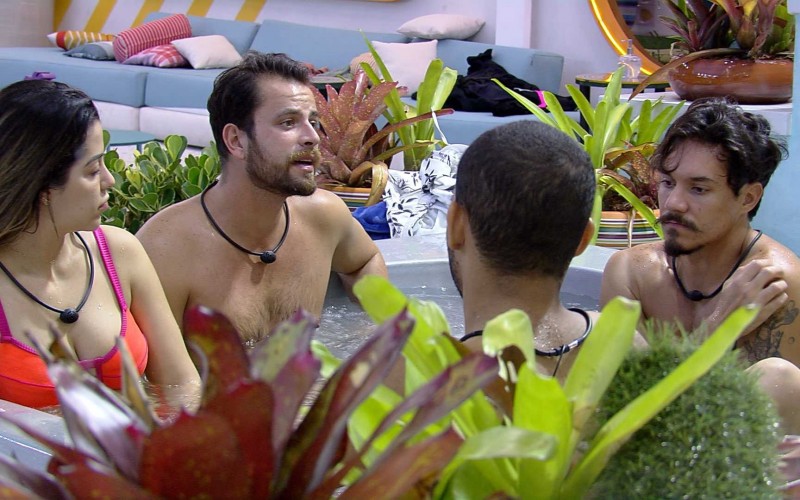 No BBB 22, Gustavo fala sobre brother no Paredão: 