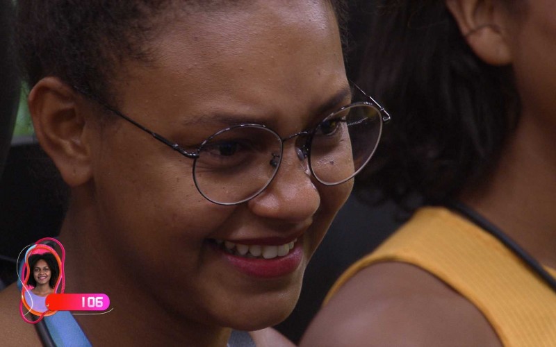No BBB 22, Jessilane se emociona com vídeos dos familiares