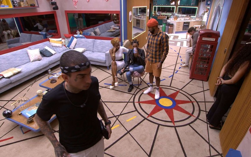 No BBB 23, Tina diz que Gustavo é 