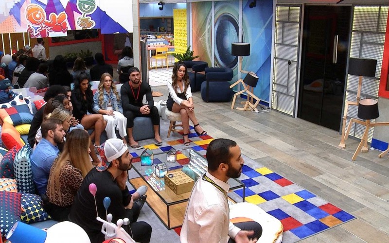 Oitavo Paredão do BBB21: confira quem votou em quem