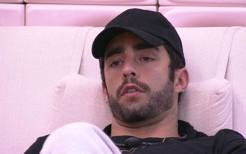 Pedro Scooby fala sobre Natália: 