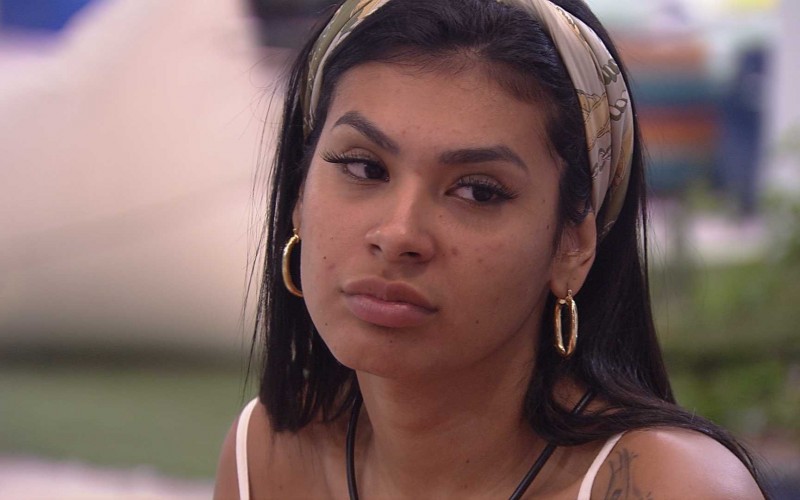 Pocah aconselha Camilla de Lucas: 