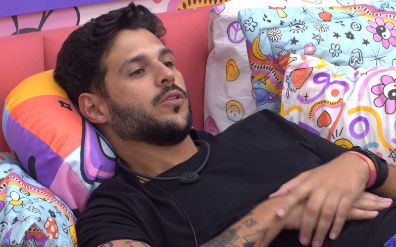 Rodrigo diz a Maria: 