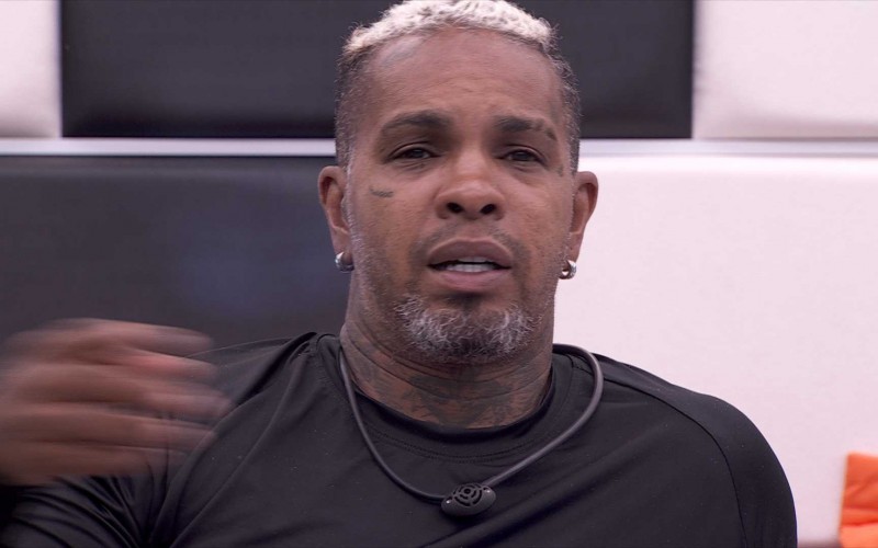 Rodriguinho diz que está 