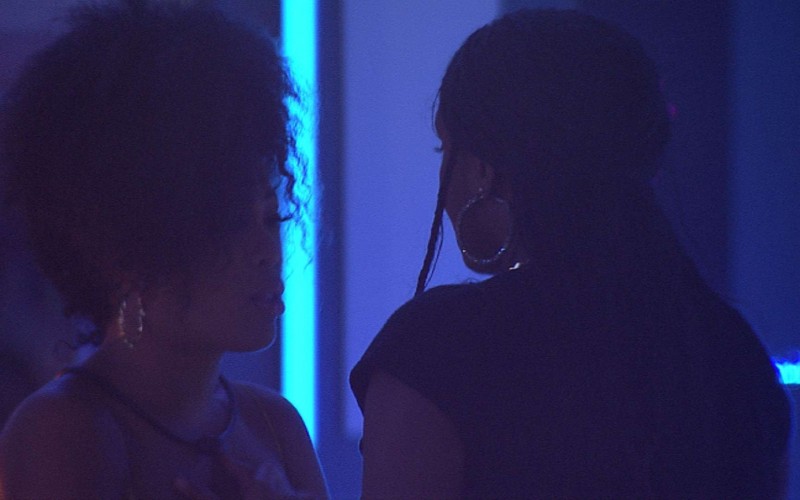 Sarah Aline questiona amizade de Marvvila no BBB 23