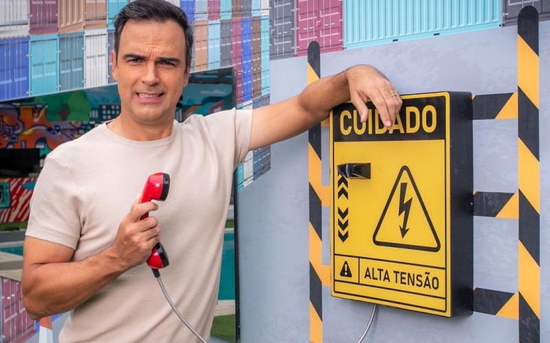 Tadeu Schmidt dá spoiler sobre Big Fone