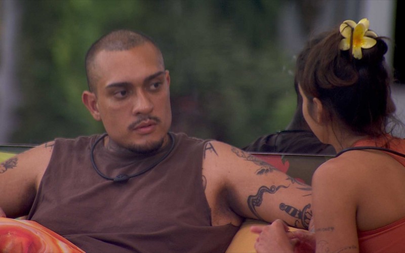 Vanessa Lopes nega affair com jogador de futebol