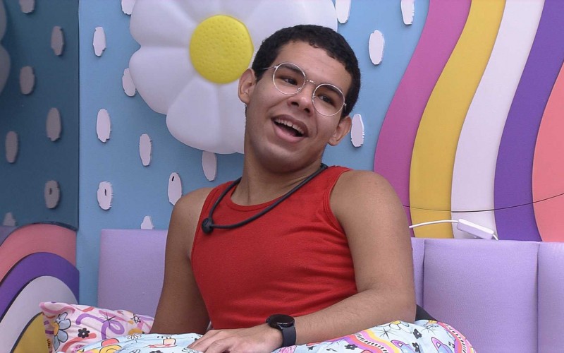 Vinicius faz paródia sobre Paredão no BBB 22