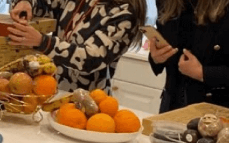  Filhas de Silvio Santos ficam de boca aberta com strip de Tiago no BBB 22 