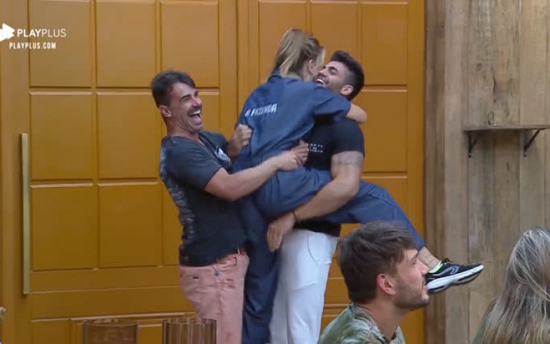 Equipe Sol comemora vitória de Fazendeira Bifão: ‘O chapéu é nosso’