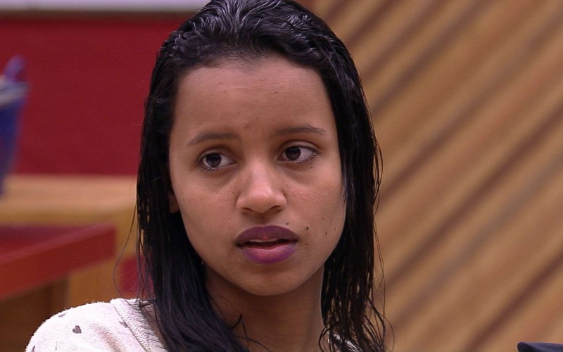 Gleici comenta com brothers: 