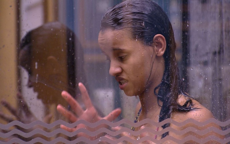 Gleici lamenta sobre Kaysar: 