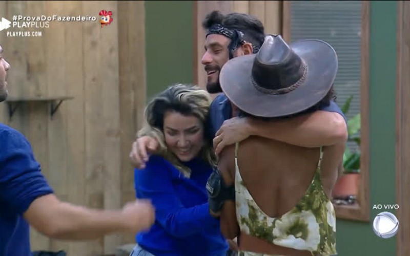 Hari e Thayse comemoram vitória de Diego na Prova do Fazendeiro