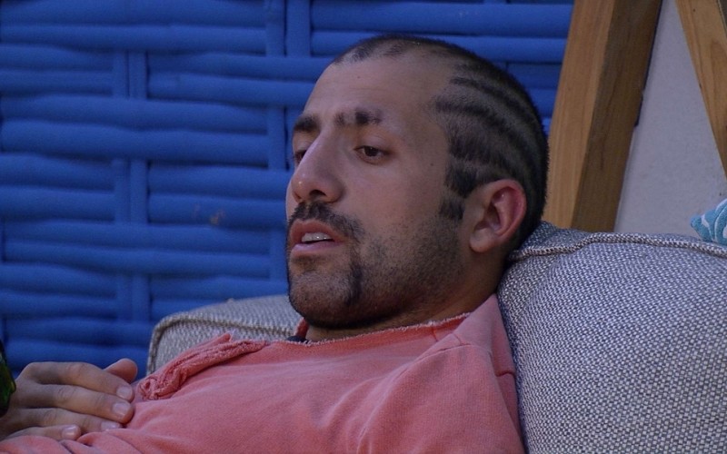 Kaysar conversa com Breno sobre Paredão: 