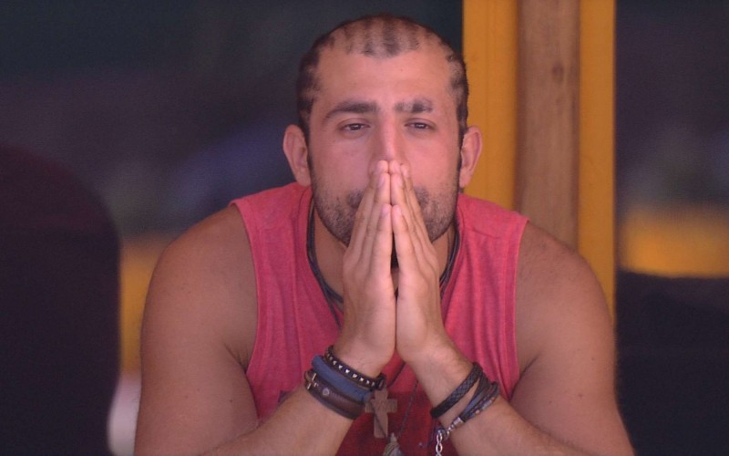 Kaysar comenta com Ayrton sobre Final: 