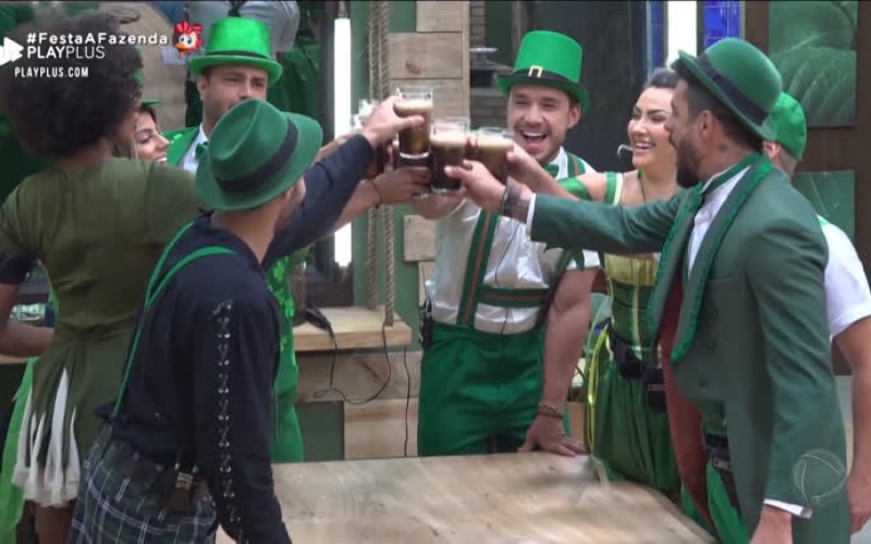 Marcos Mion anuncia o primeiro 