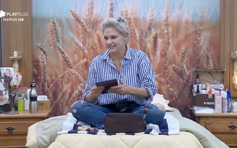 Netto critica a divisão de lixo e Andrea reclama da cozinha