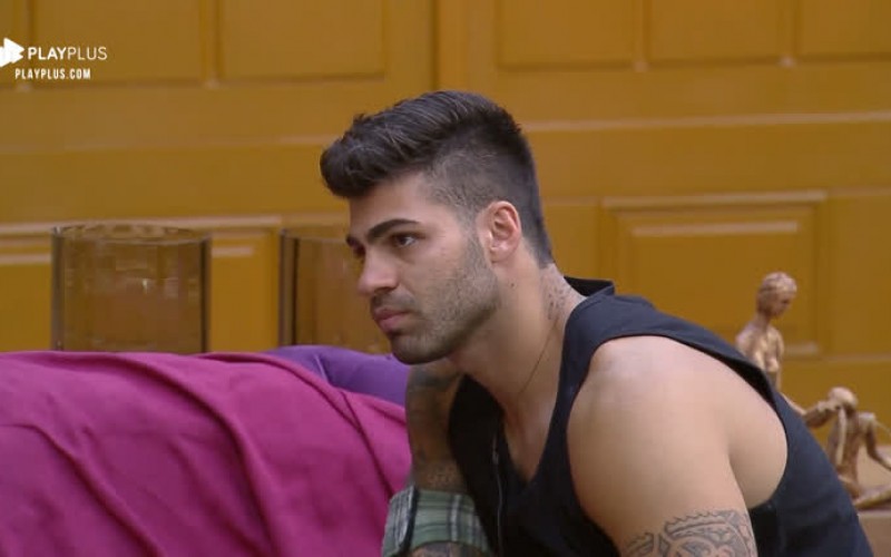 Netto sobre Hari com Lucas: 