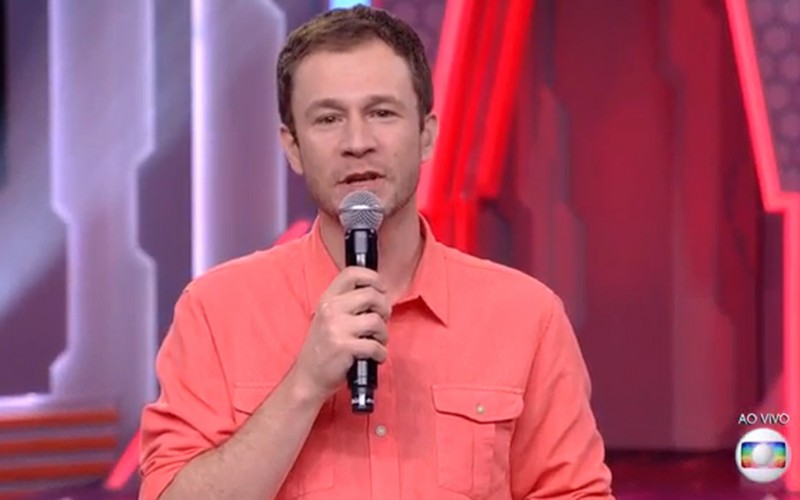 Leifert anuncia paredão com votação aberta