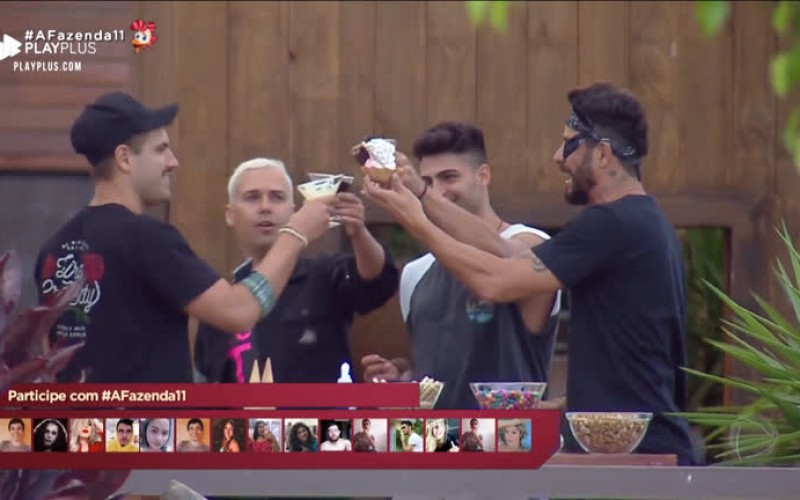 Peões competem em atividade para ganhar sorvete