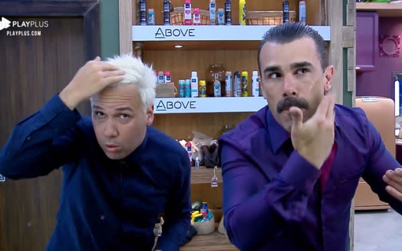 Peões se arrumam para festa inspirada no estilo parisiense