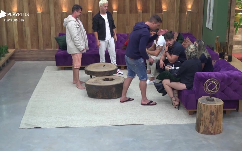 Phavanello critica Tati após eliminação: ‘Ela ia manipulando’